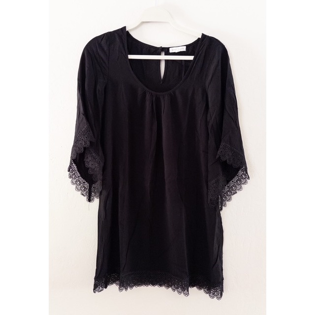 Socialite Black Tunic Dress Lace Trim Keyhole Casual Flowy Medium